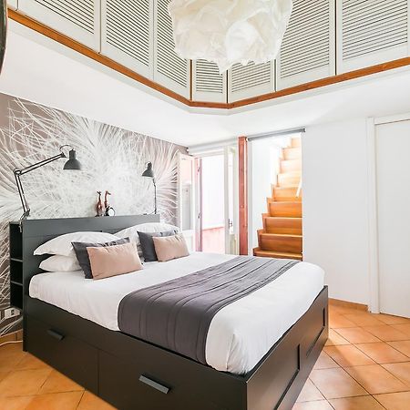 Apartemen 67 m² dengan 1 kamar tidur dan 1 kamar mandi pribadi di Trastevere Rome Bagian luar foto