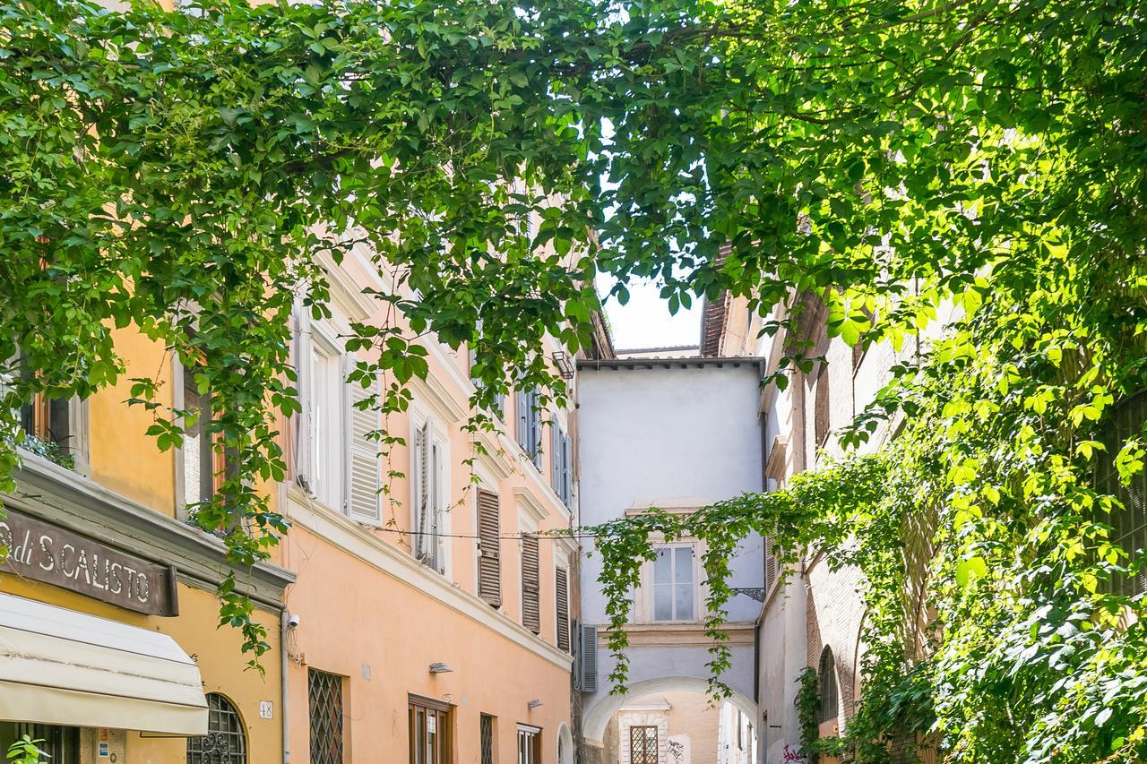 Apartemen 67 m² dengan 1 kamar tidur dan 1 kamar mandi pribadi di Trastevere Rome Bagian luar foto